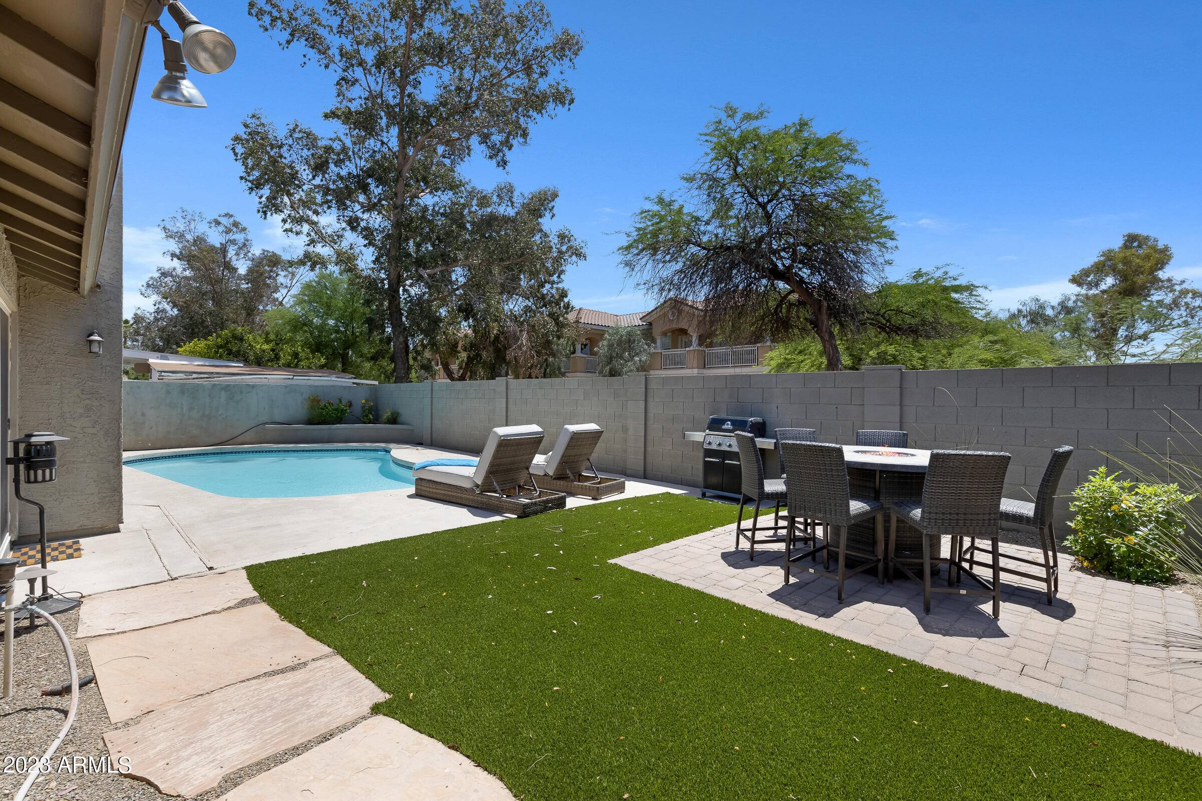 Scottsdale, AZ 85254,6335 E WALTANN Lane