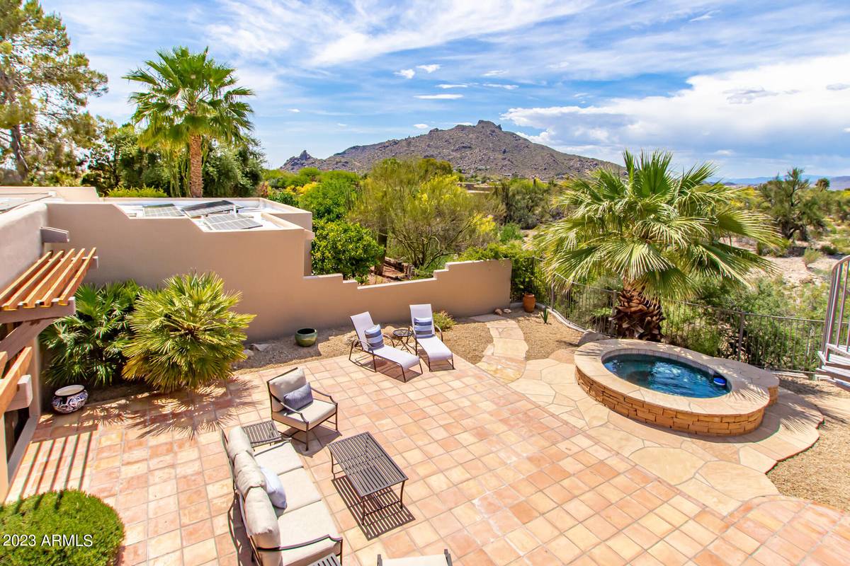 Carefree, AZ 85377,1063 N BOULDER Drive