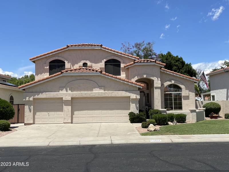 5824 W COLUMBINE Drive, Glendale, AZ 85304