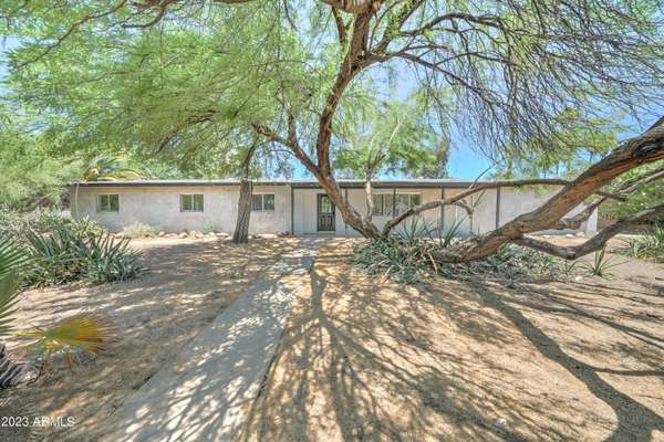 Scottsdale, AZ 85254,6220 E LARKSPUR Drive