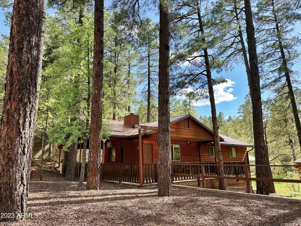 Pinetop, AZ 85935,2782 S COUGAR Lane