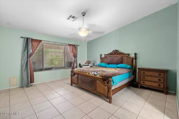 Surprise, AZ 85374,13280 W MARKET Street