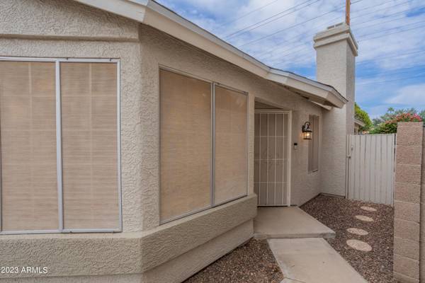 Glendale, AZ 85302,6350 W PUGET Avenue