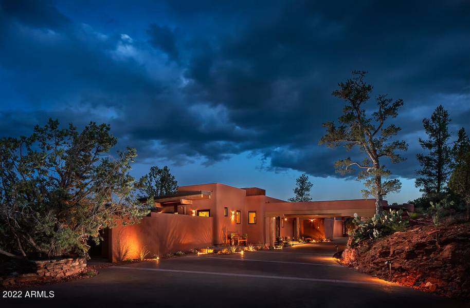 100 Smoke Trail Lane, Sedona, AZ 86336