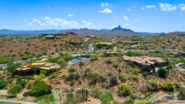 Fountain Hills, AZ 85268,9916 N COPPER RIDGE Trail #9