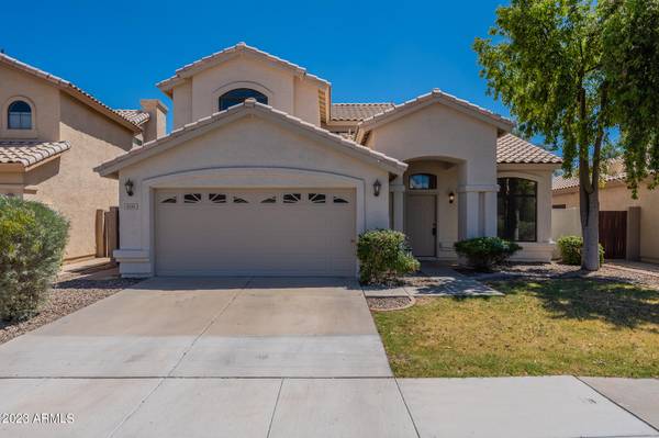 2131 W REDWOOD Drive, Chandler, AZ 85248