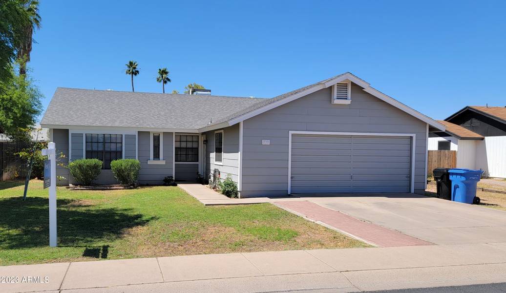 337 W STANFORD Avenue, Gilbert, AZ 85233