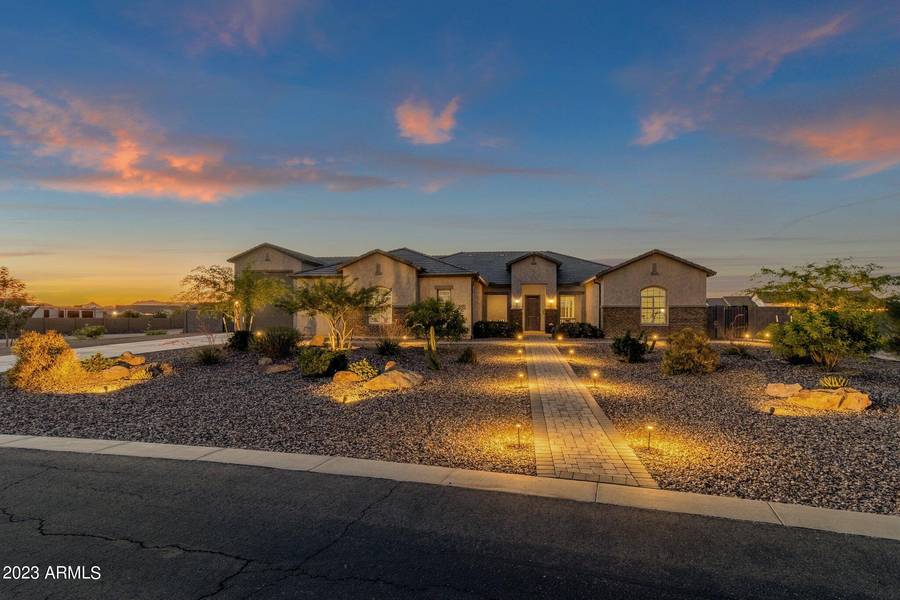 420 W WELD Street, San Tan Valley, AZ 85143