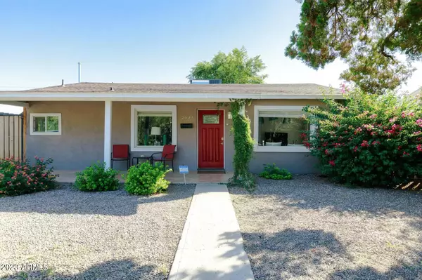 2609 E FAIRMOUNT Avenue,  Phoenix,  AZ 85016