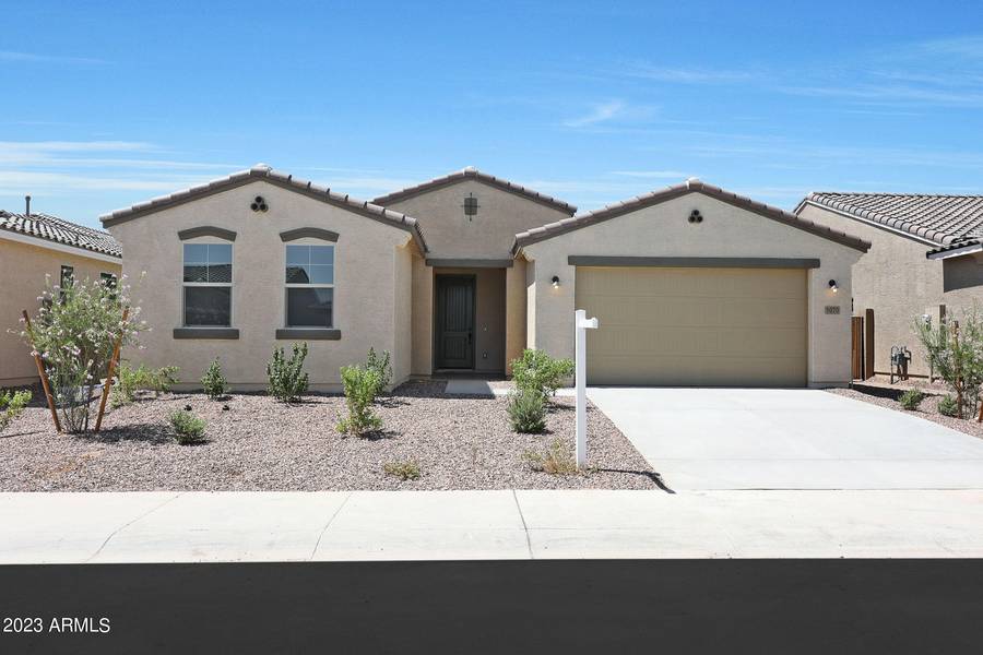 5070 N 181ST Drive, Litchfield Park, AZ 85340