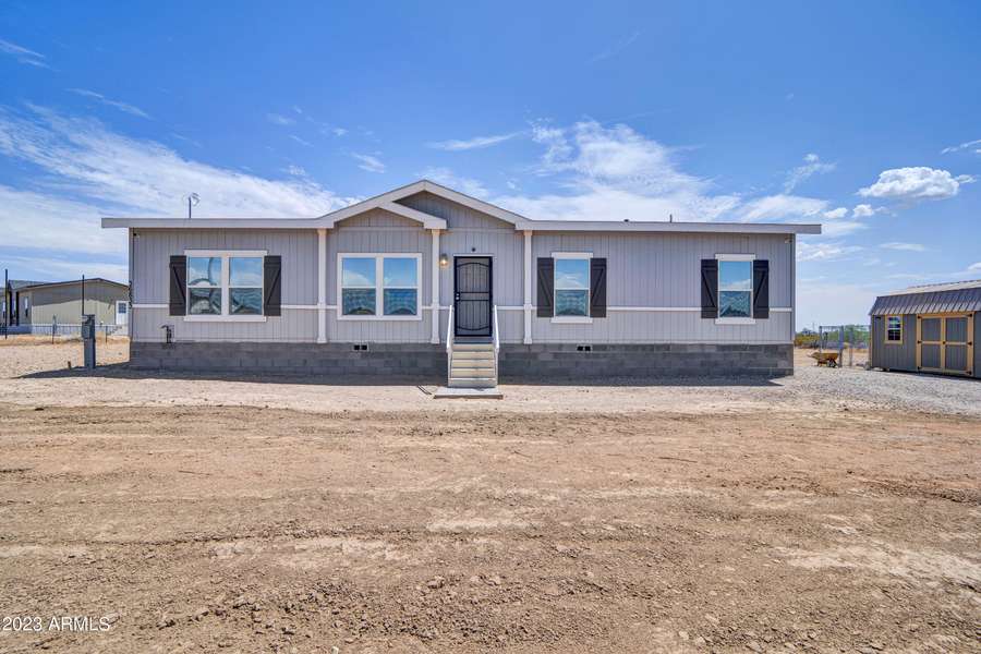 36833 W Whitton Avenue, Tonopah, AZ 85354