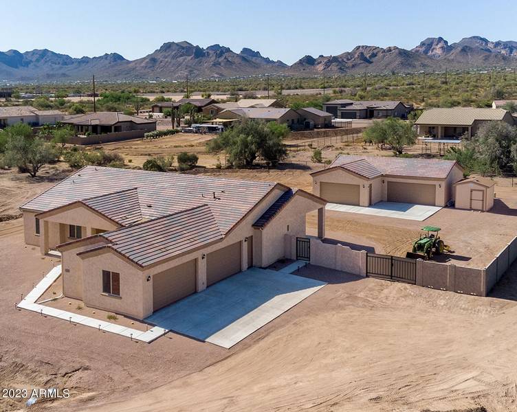 1780 E Concho Street, Apache Junction, AZ 85119