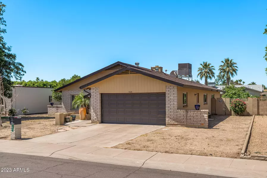 4626 W NORTHVIEW Avenue, Glendale, AZ 85301