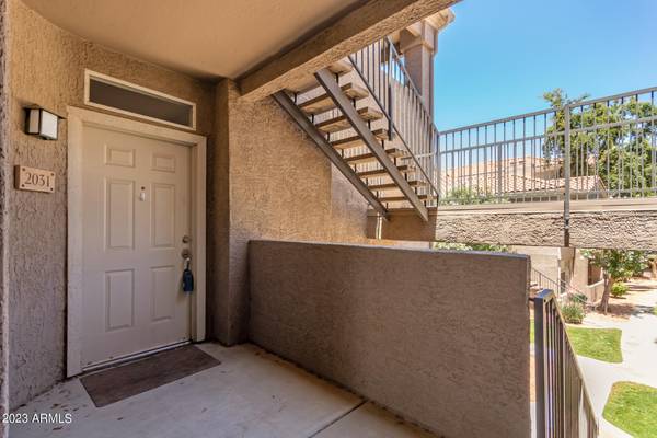 Phoenix, AZ 85048,3830 E LAKEWOOD Parkway E #2031