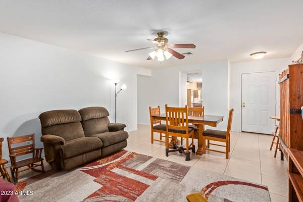 Phoenix, AZ 85041,3121 W SAINT KATERI Drive W