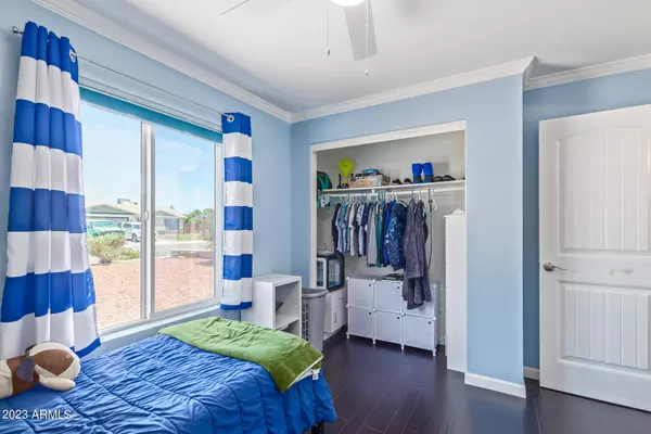 Glendale, AZ 85302,5619 W ONYX Avenue