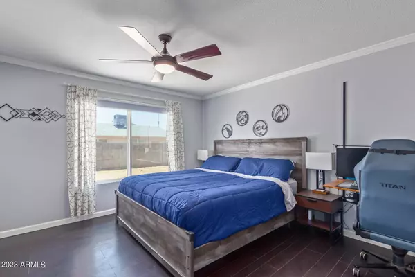 Glendale, AZ 85302,5619 W ONYX Avenue