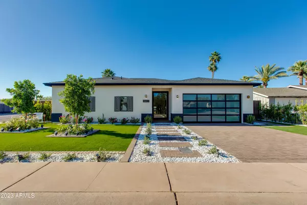 Scottsdale, AZ 85251,8602 E THORNWOOD Drive