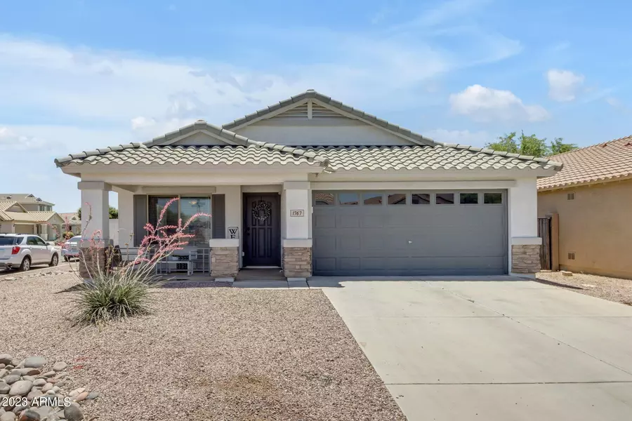 1767 E ANGELINE Avenue, San Tan Valley, AZ 85140