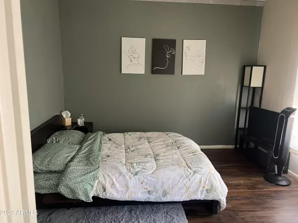 Phoenix, AZ 85029,11666 N 28TH Drive #246