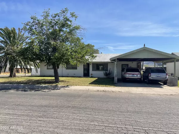 301 W FAIRHAVEN Road, Kearny, AZ 85137