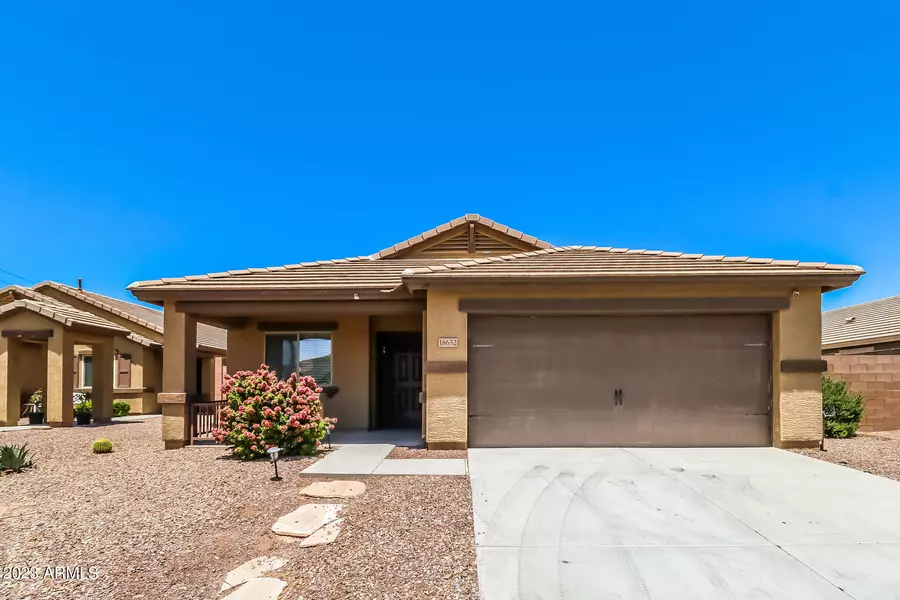 18652 W LARKSPUR Drive, Goodyear, AZ 85338