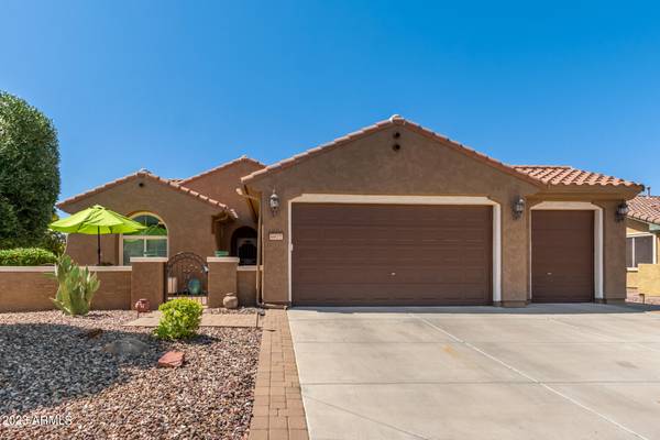 6877 W PATRIOT Way, Florence, AZ 85132