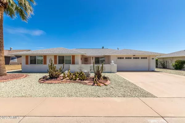 9517 W PINERIDGE Drive, Sun City, AZ 85351