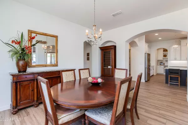 Glendale, AZ 85303,8012 W MORTEN Avenue