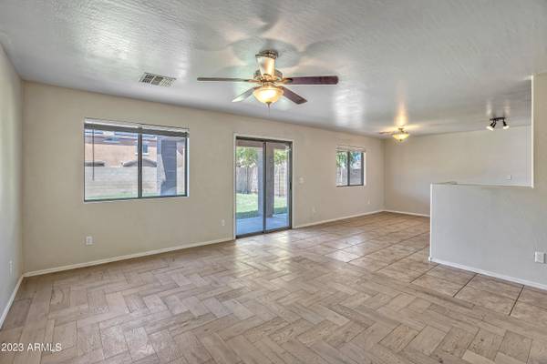 Maricopa, AZ 85138,43374 W COWPATH Road