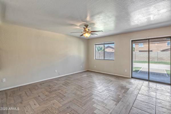 Maricopa, AZ 85138,43374 W COWPATH Road