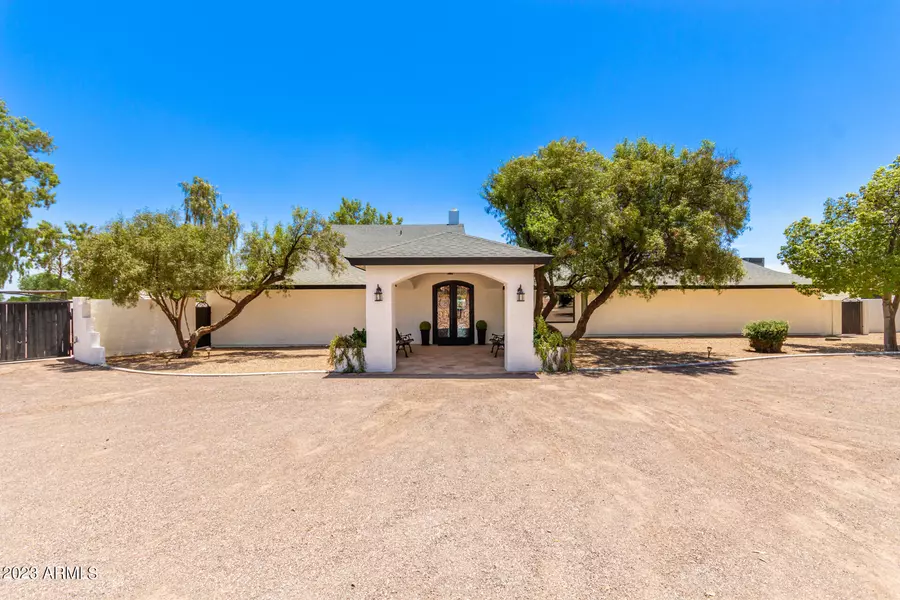 17235 W ORANGEWOOD Avenue, Waddell, AZ 85355