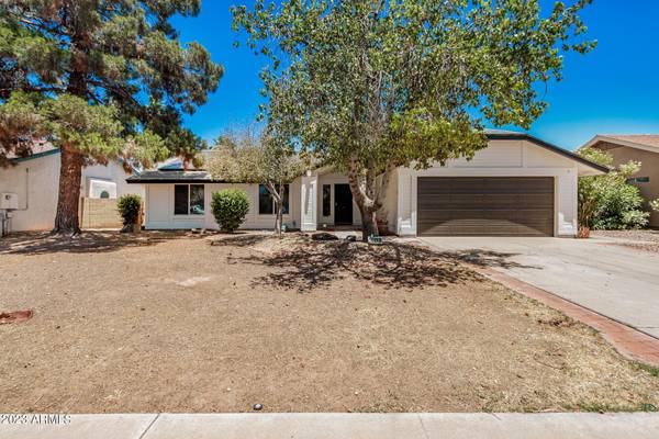 Chandler, AZ 85224,1858 W CALLE DEL NORTE --