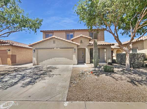 2732 W KRISTINA Avenue, San Tan Valley, AZ 85144