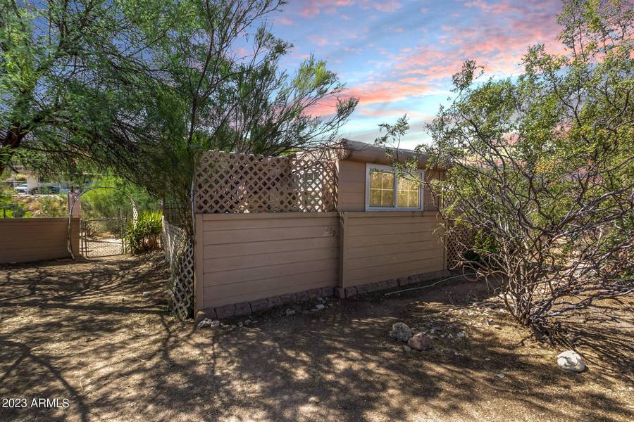 279 N JACQUE Drive, Queen Valley, AZ 85118