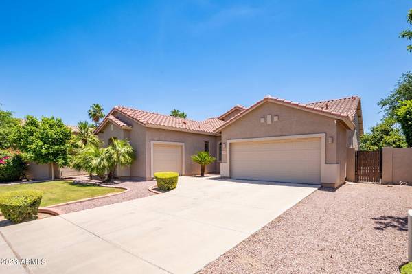 Chandler, AZ 85248,677 W HEMLOCK Way