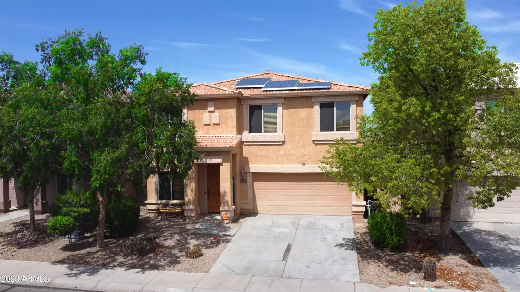 1272 E SADDLE Way, San Tan Valley, AZ 85143