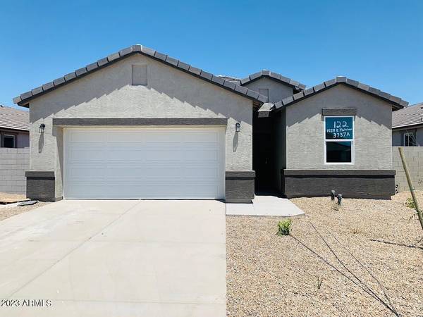 1558 E FLETCHER Drive, Casa Grande, AZ 85122