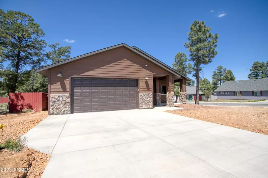 160 N Canyon Loop, Show Low, AZ 85901