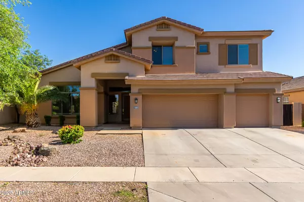 4263 E REINS Road, Gilbert, AZ 85297