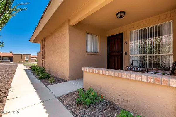 420 W BLACKHAWK Drive #5, Phoenix, AZ 85027