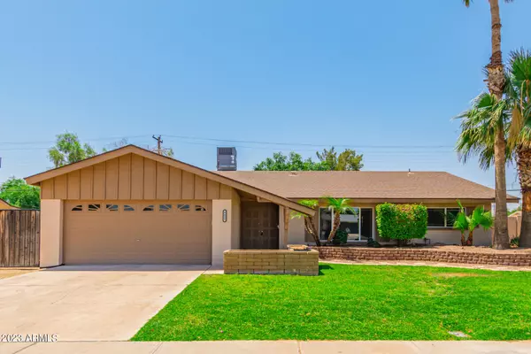 Scottsdale, AZ 85251,8425 E THOMAS Road