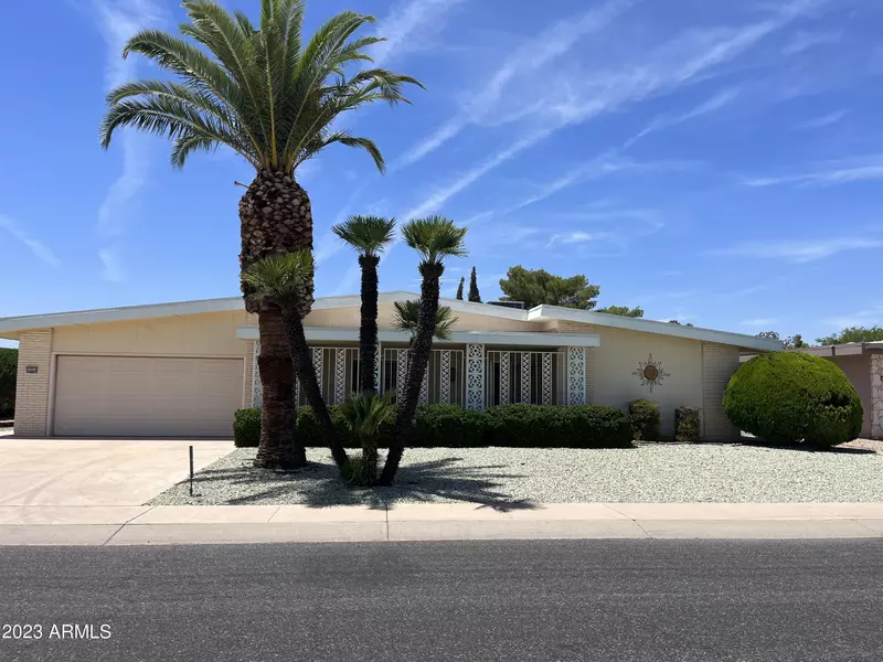 10806 W HIBISCUS Drive, Sun City, AZ 85373