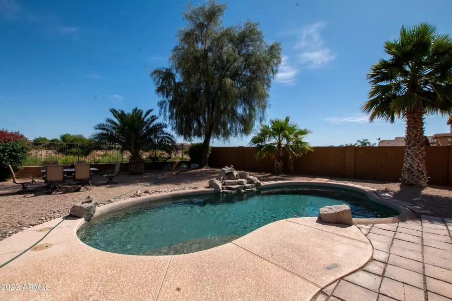 1325 E HAROLD Drive, San Tan Valley, AZ 85140