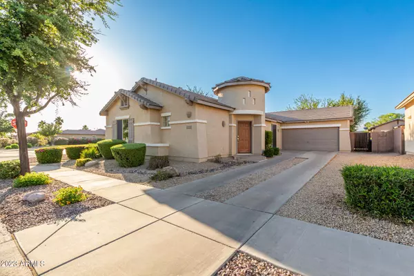 Chandler, AZ 85249,858 E BELLERIVE Place