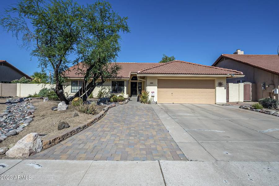 2142 N GLENVIEW --, Mesa, AZ 85213