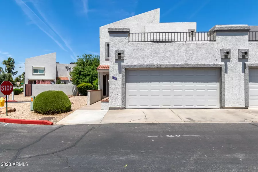 9204 N 47TH Lane, Glendale, AZ 85302