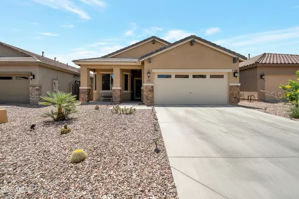 657 E BLOSSOM Road, San Tan Valley, AZ 85143