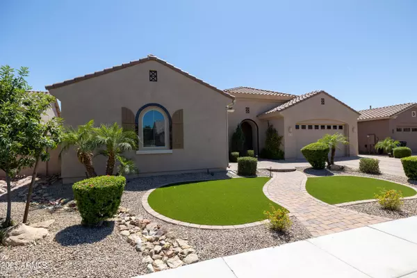 3523 E HONEYSUCKLE Drive, Chandler, AZ 85286