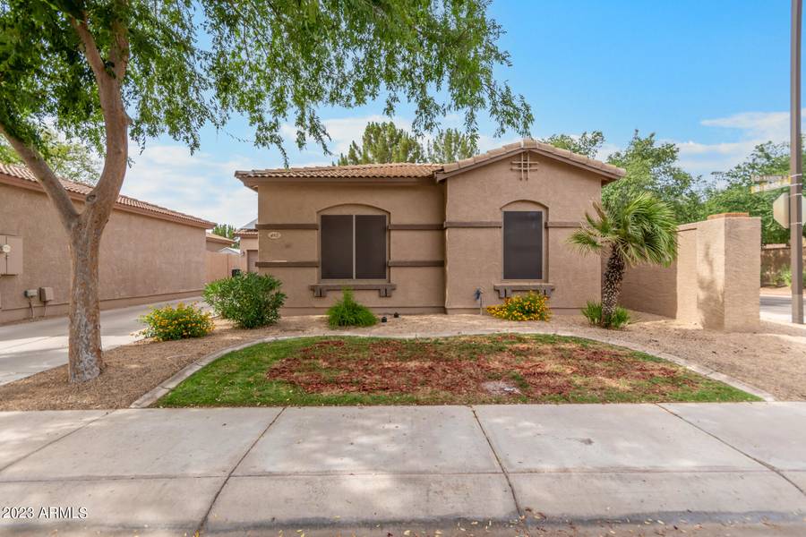 492 E RAINBOW Drive, Chandler, AZ 85249